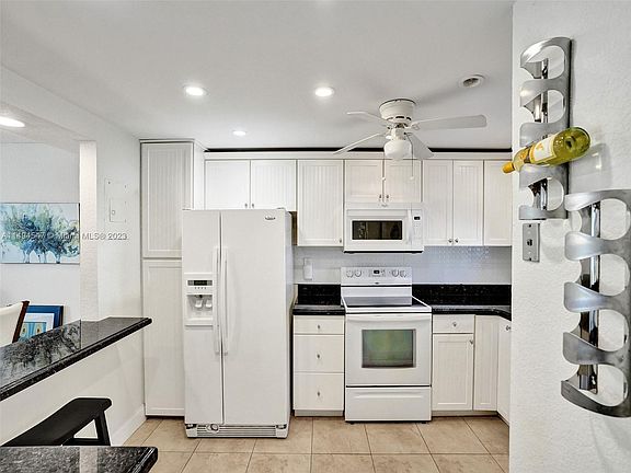 2nd image of 9410 N Hollybrook Lake Dr APT 104