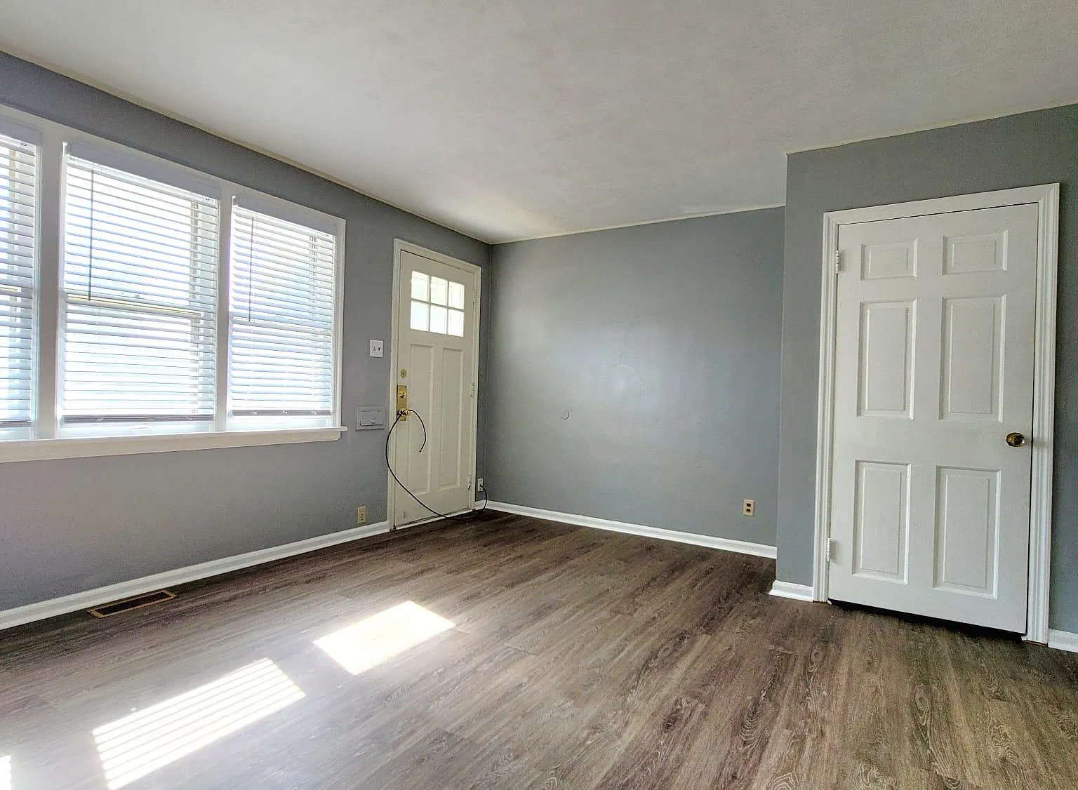 1 bed, 600 sqft, $900 — Photo 2