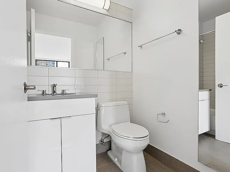 75 W End Ave #R26B — Photo 12