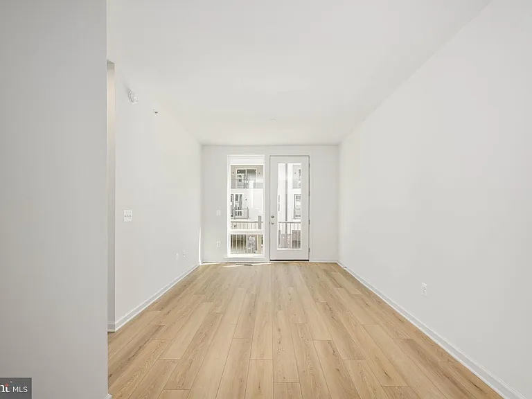 2630 Neabsco Common Pl — Photo 14