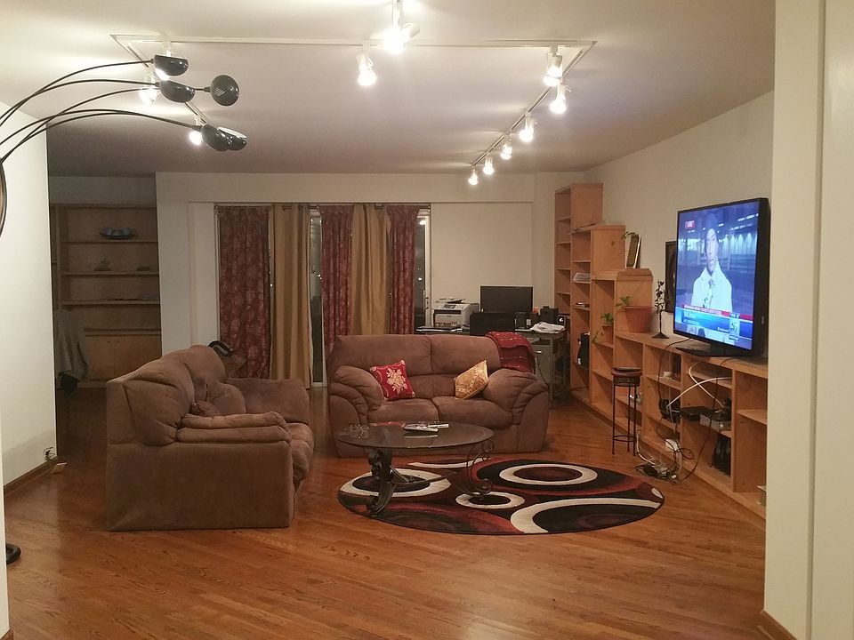 1st image of 7033 N Kedzie Ave APT 715