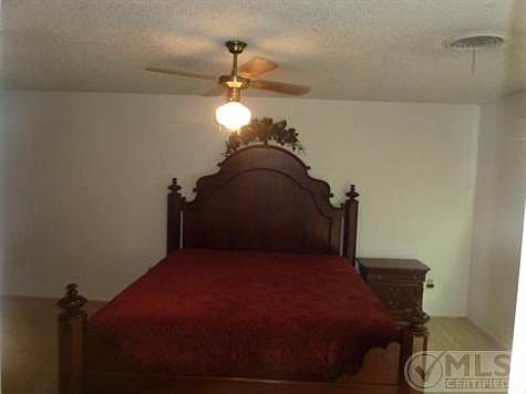 4th image of 2834 Brentwood Dr