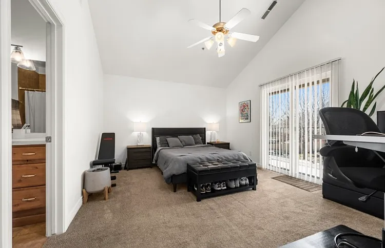 2725 S 700 E — Photo 7