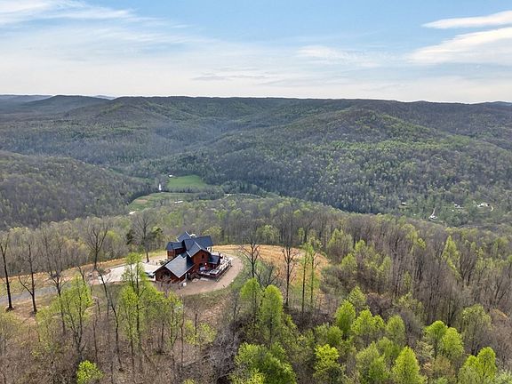 63rd image of 751 Bear Knob Ln