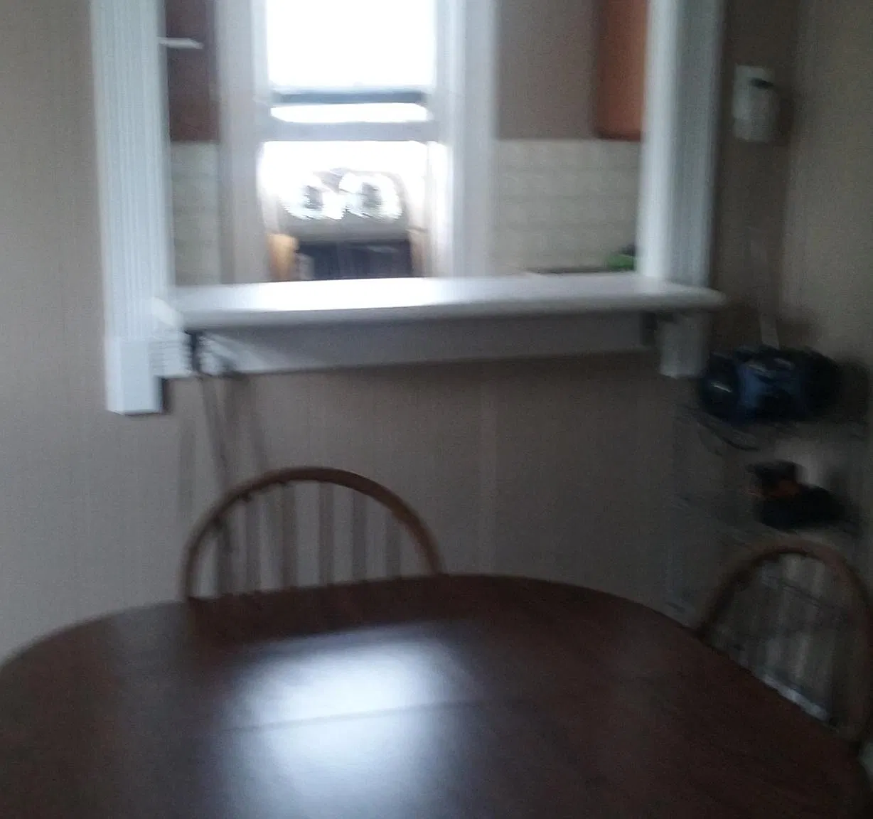 1 bed, 800 sqft, $1,050 — Photo 1