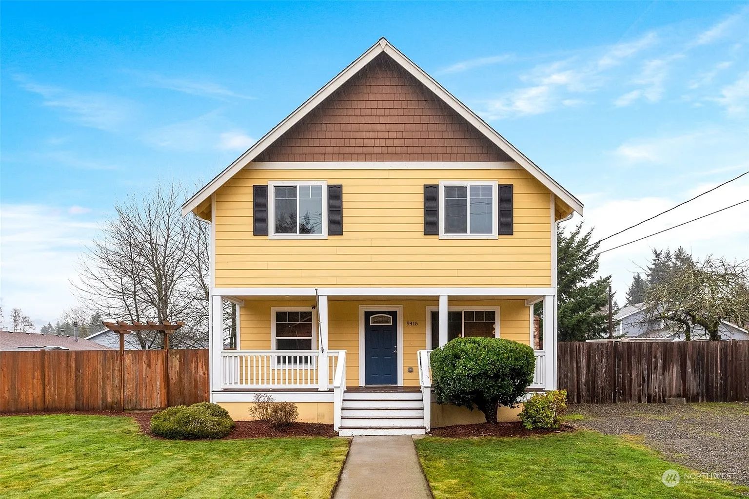 9415 Division Lane SW photo 1