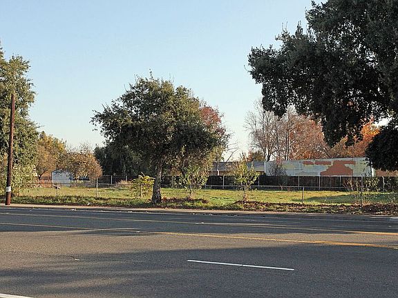 5th image of 2720 Northgate Blvd
