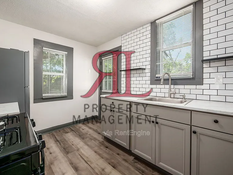 439 Eldridge Ave #439 — Photo 10