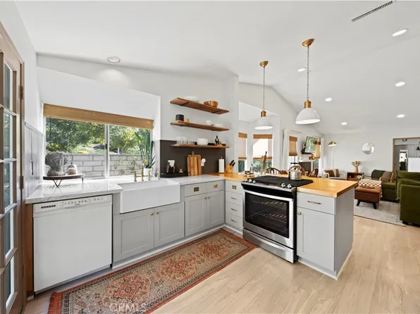 22813 Banyan Pl Unit 373, Santa Clarita, CA 91390