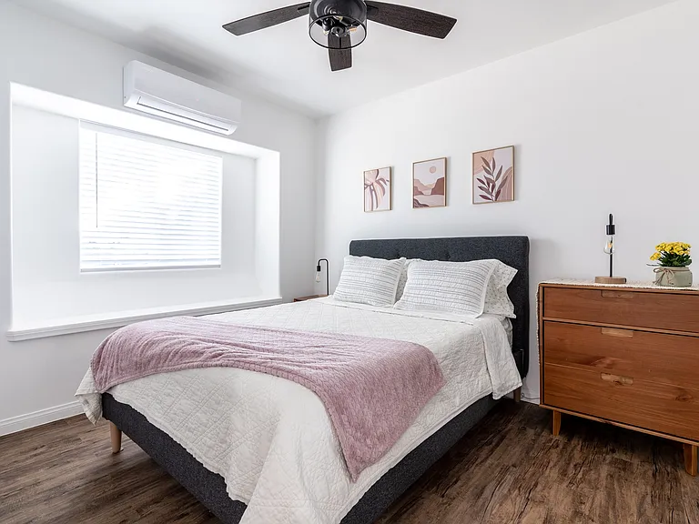 706 Emily Ln #B — Photo 10