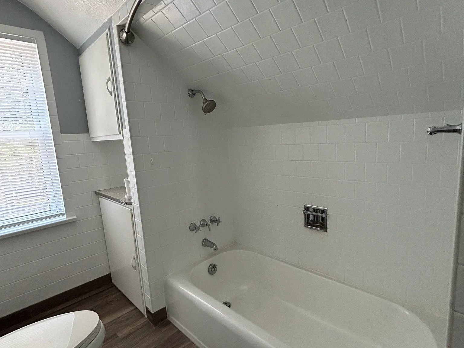 W172N7381 Shady Ln — Photo 4