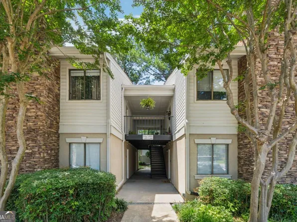 1504 Wingate Way, Sandy Springs, GA 30350