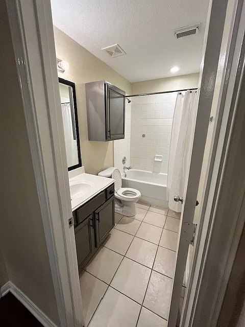 3 bed, 1590 sqft, $2,190 — Photo 4