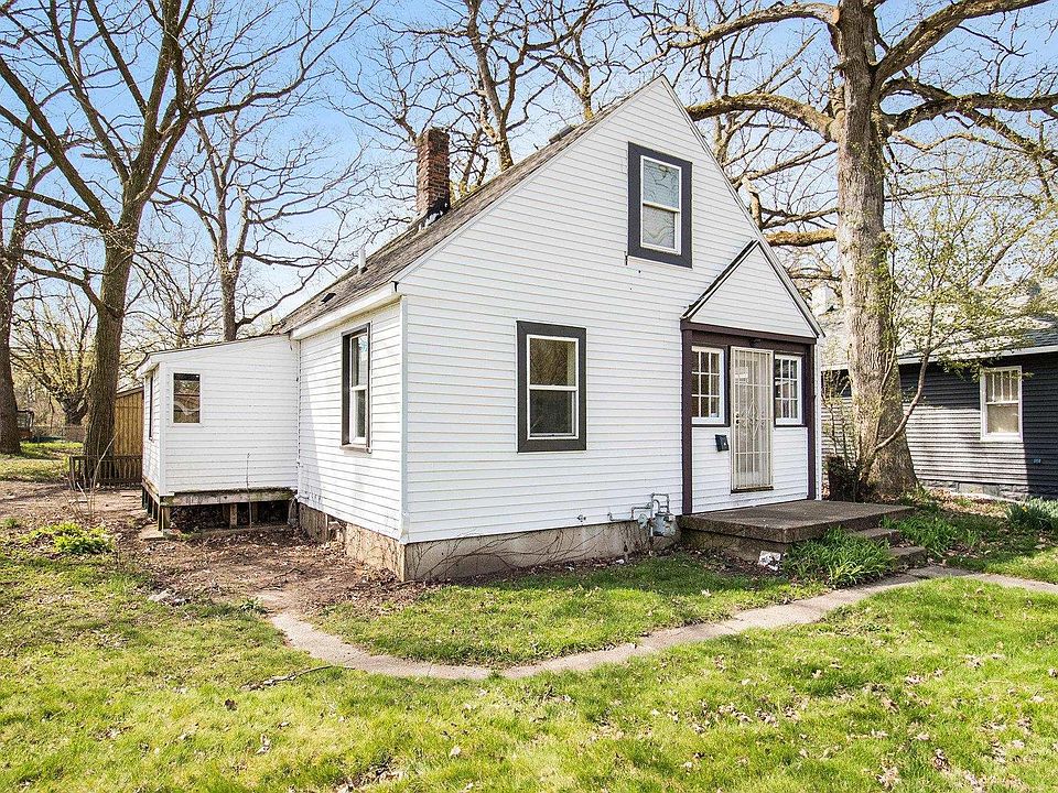 1st image of 1818 Elwood Ave