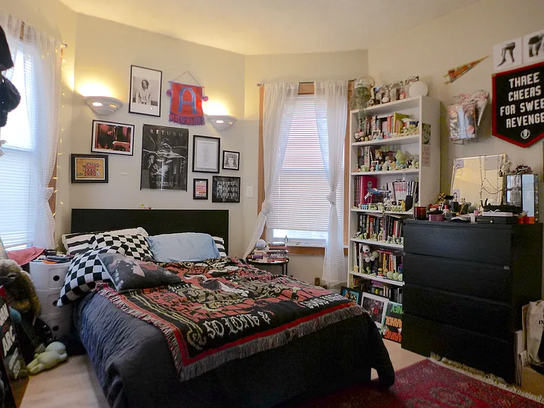 126 Harvard St #1 — Photo 5