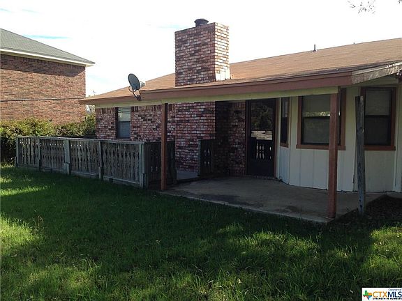 2nd image of 3911 Pilgram Dr