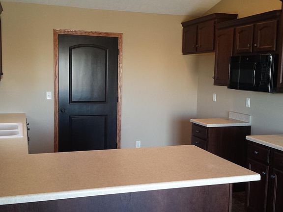 2nd image of 2027 Ebony Ln