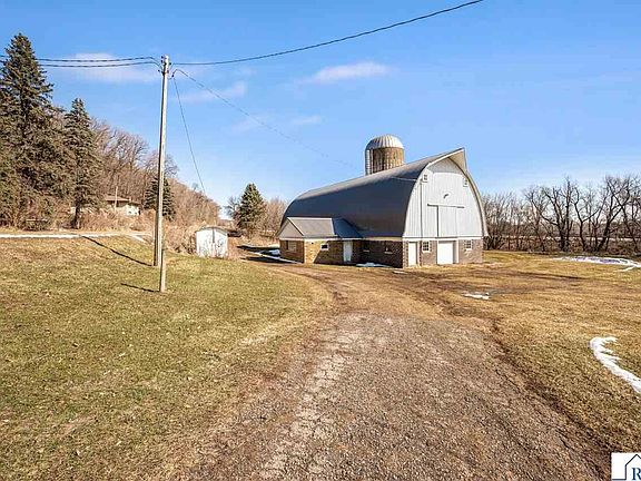 4th image of 48050 Old River Bluff Rd