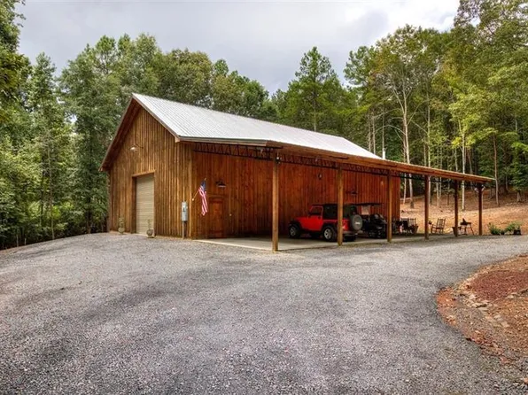 934 Marion Dairy Rd, Lindale, GA 30147