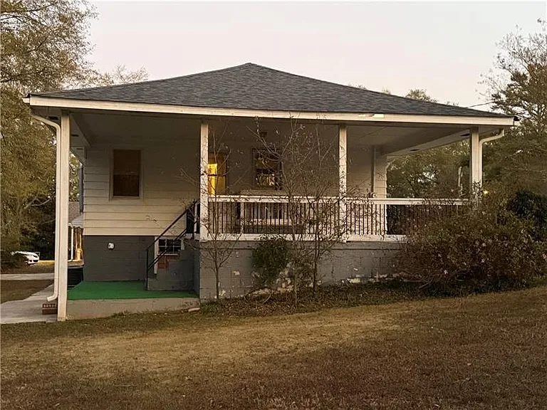498 Ridge Ave SW — Photo 5