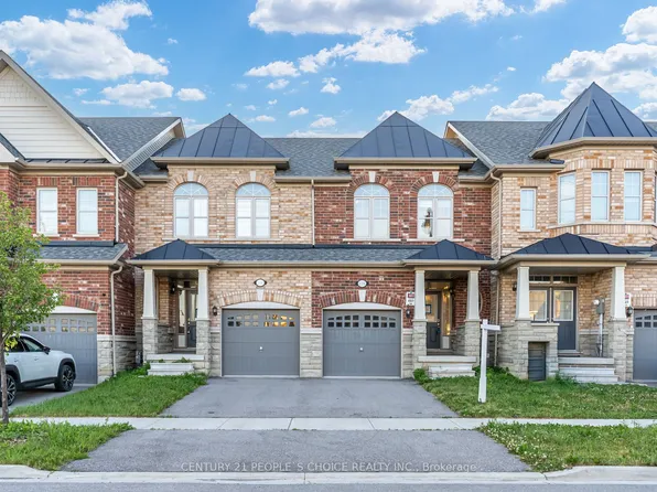 118 Finegan Cir, Brampton, ON L7A 4Z9