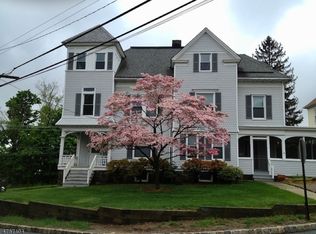 4 Jardine Rd, Morristown, NJ 07960