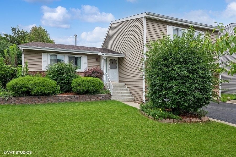 1st image of 108 Norwood Ct
