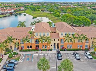 Las Sevillas, Miami, FL 33172