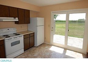 5th image of 606 Forest Ln #606