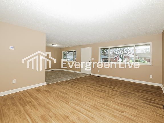4th image of 3807 Waterbury Dr