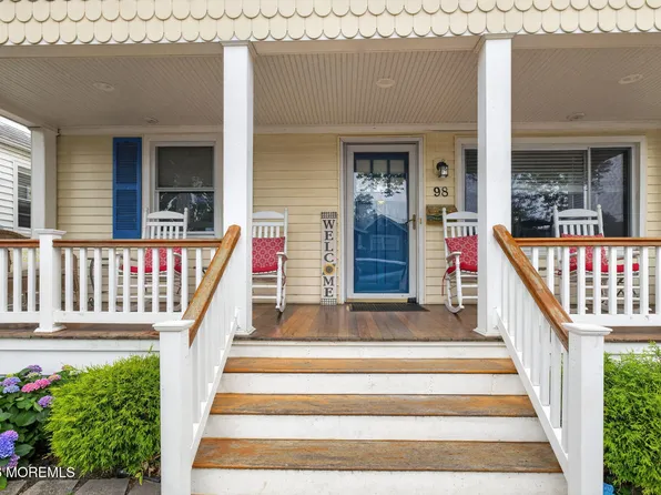 98 Stockton Ave, Ocean Grove, NJ 07756