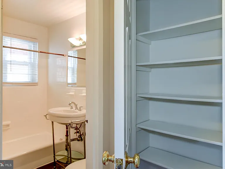 1627 Massachusetts Ave SE #201 — Photo 12