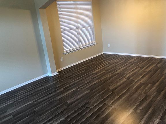 2nd image of 14728 Eaglemont Dr