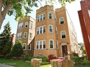 6423 N Fairfield Ave #3, Chicago, IL 60645