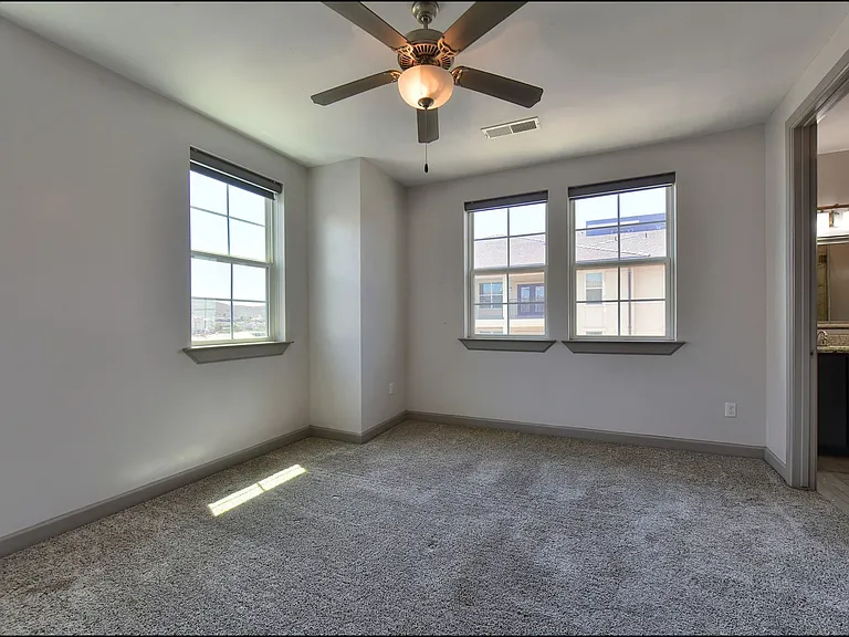 312 Vin Almoradi Ct — Photo 19