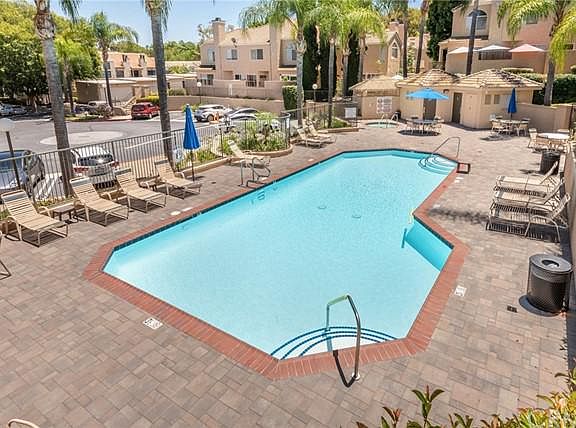4th image of 13133 Le Parc Blvd #110
