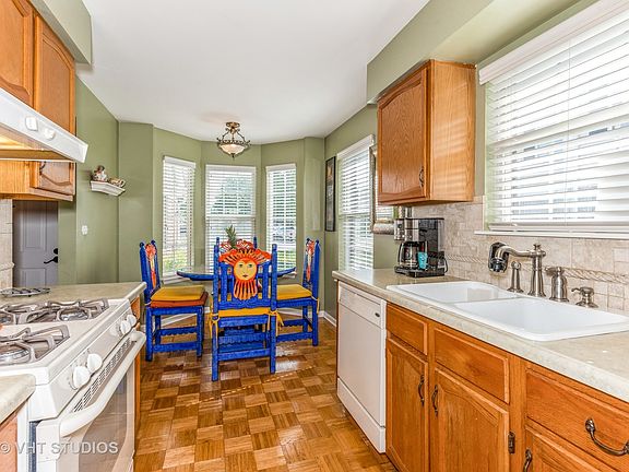 5th image of 1818 Quaker Hollow Ln