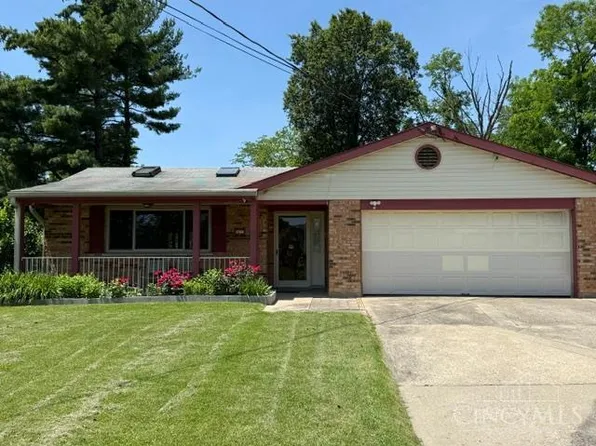 9075 Tripoli Dr, Cincinnati, OH 45251