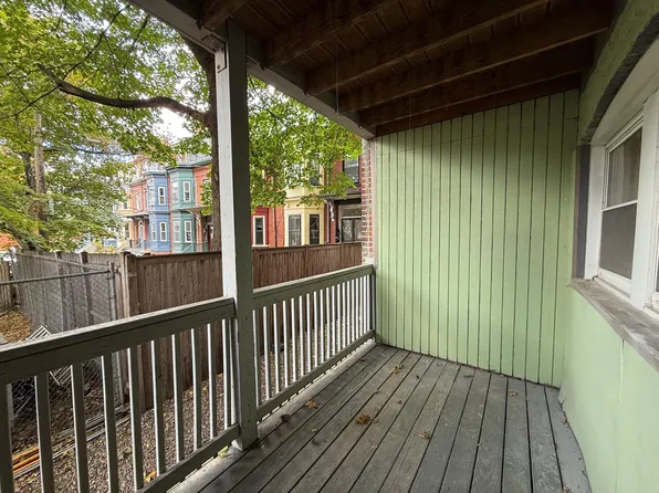 105 Norfolk St APT 2, Cambridge, MA 02139