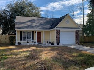 320 Regent St, Summerville, SC 29483