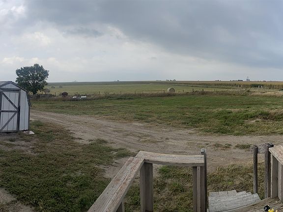 3rd image of 76450 Road 415