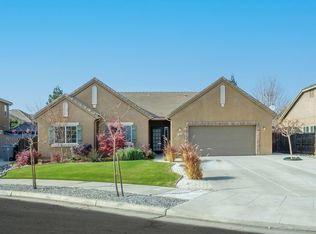 2970 Redington Ave, Clovis, CA 93619