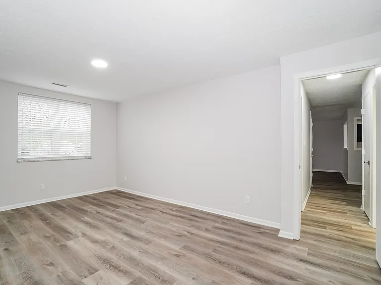 Olentangy Terrace — Photo 37