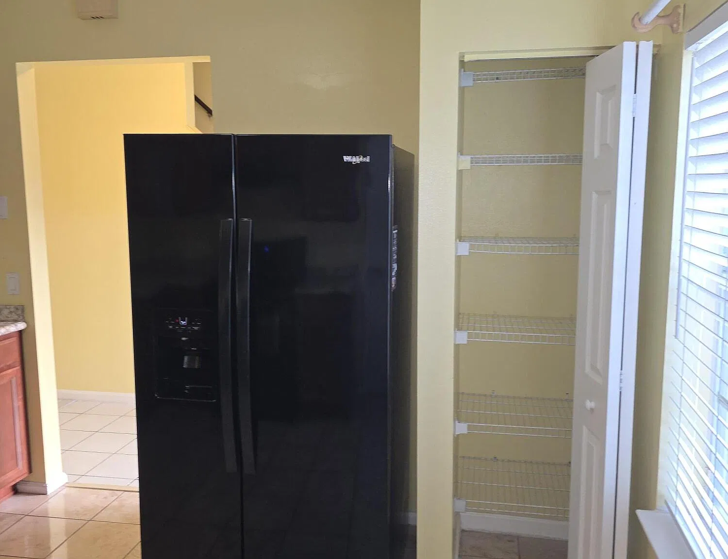 2 bed, 2.5 bath, 1381 sqft, $2,500 — Photo 4