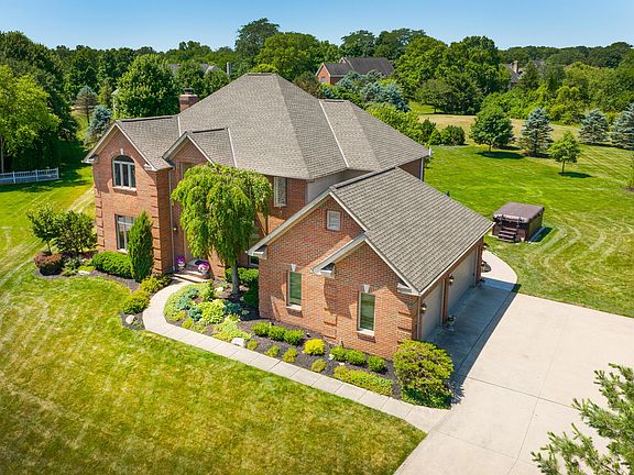 3rd image of 8454 Clarington Ct
