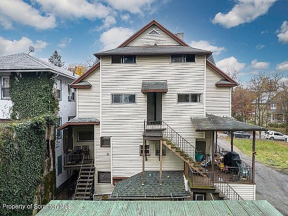 5th image of 1107-1109 Fisk St