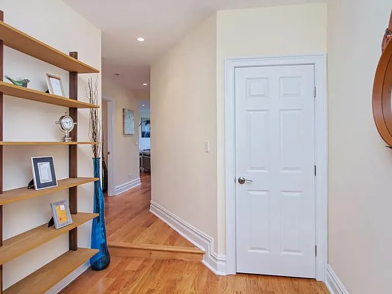750 Riverside Dr #2D — Photo 5