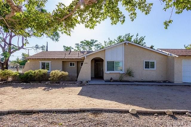 1st image of 10584 Victor Ave
