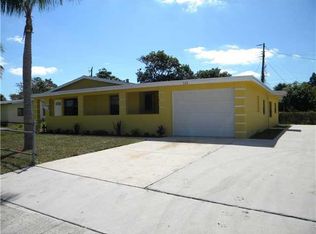 554 NW 11th Ave, Boynton Beach, FL 33435