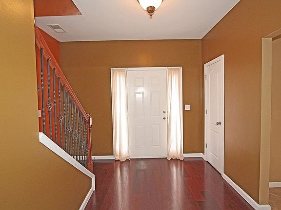 3rd image of 2306 Peach Shoals Cir